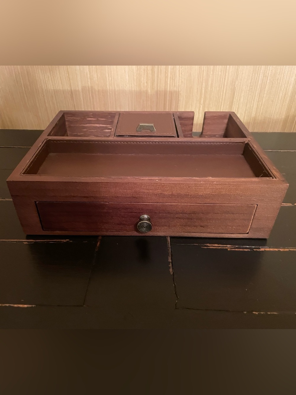Charging organizer